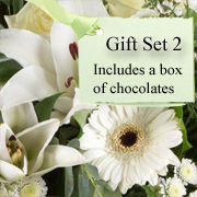 Gift Set 2 - Florist Choice Hand-Tied Bouquet